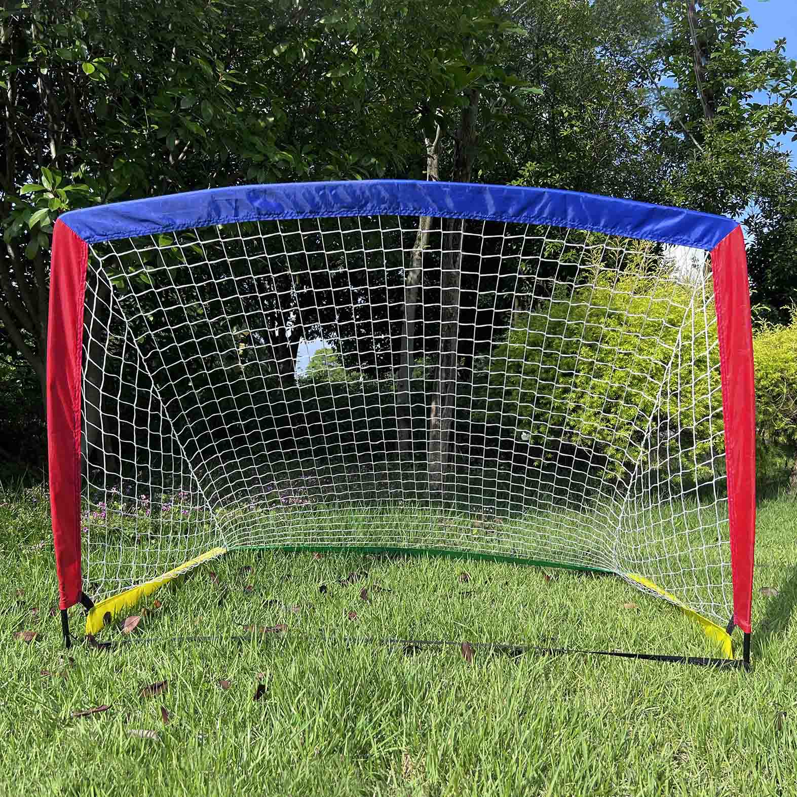 Pop up soccer goal for kids